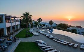 Theo Sunset Bay Holiday Village Paphos